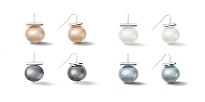 Catherine Canino, Medium Pebble Pearl Earrings